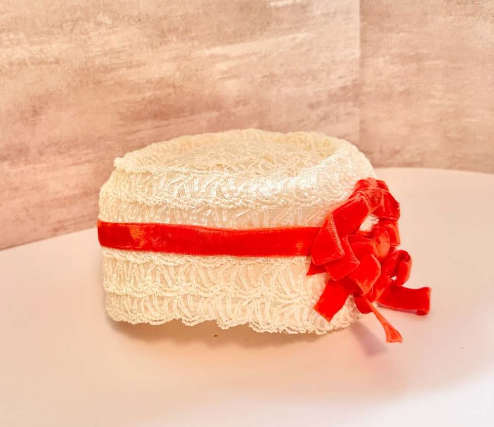 Vintage White Lace Pillbox Hat With Orange Velvet Bows